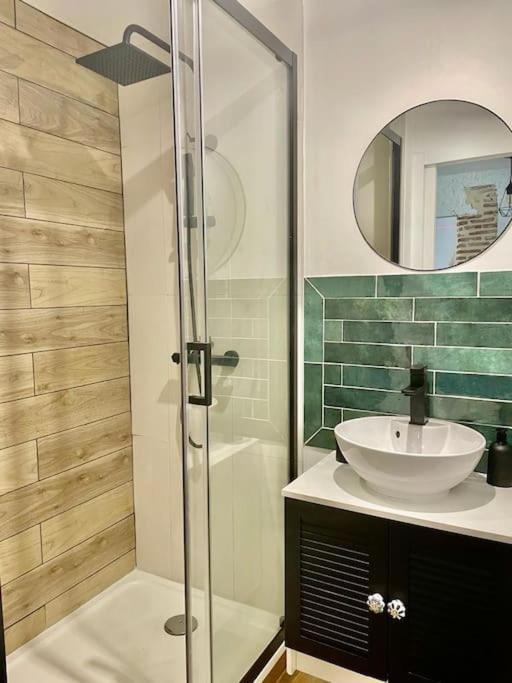 Le Studio Du Port Chateauneuf-sur-Loire Ngoại thất bức ảnh